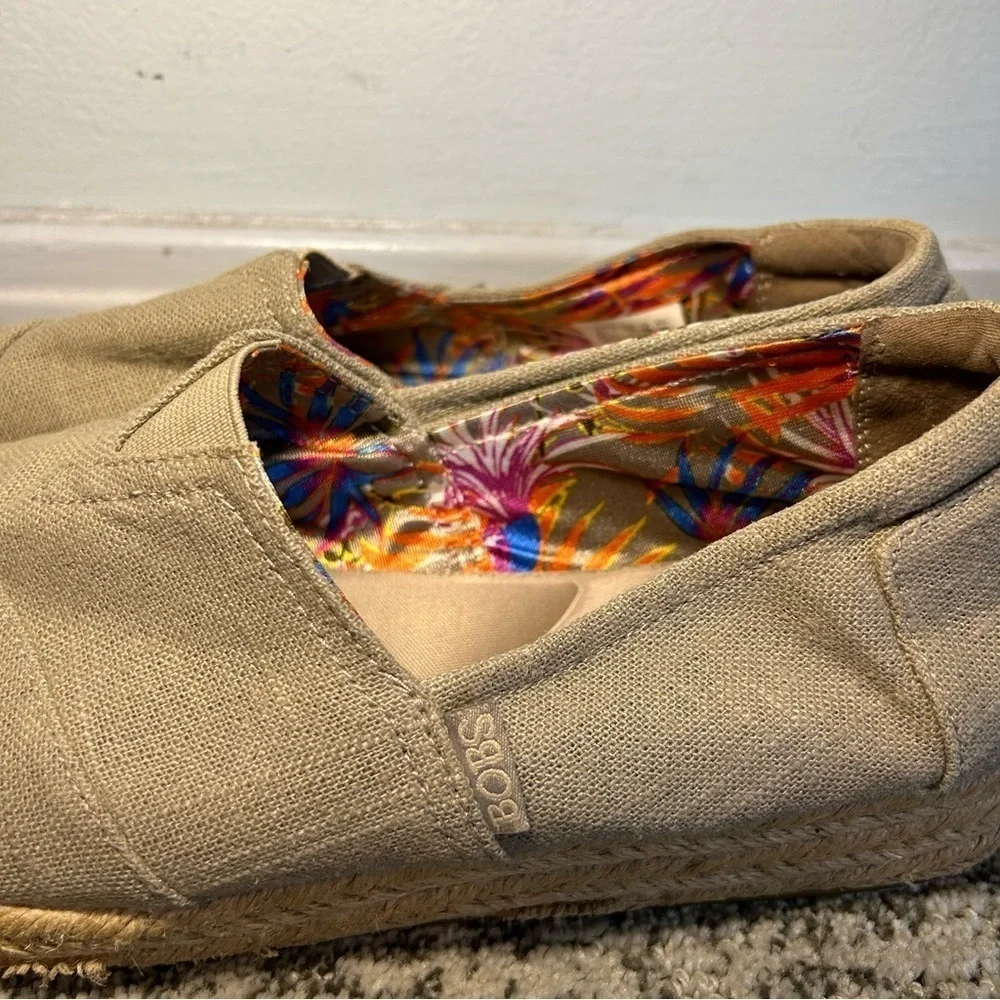 Bobs From Sketchers Memory Foam Gray Canvas Espadrille Slip-Ons Size 9